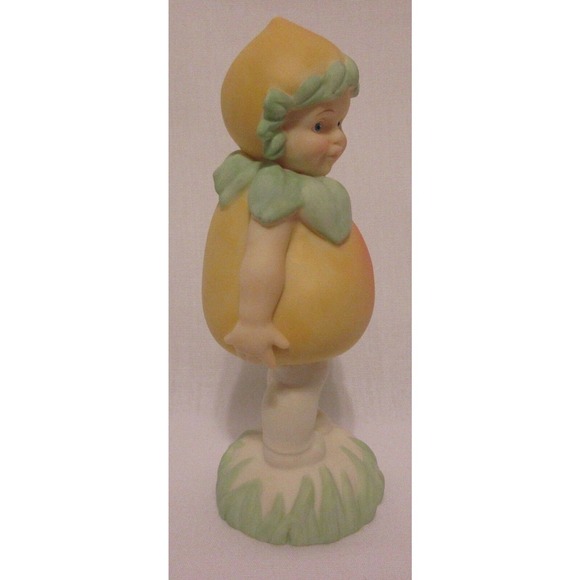 Department 56 In The Garden 2001 "I Love You Baby" 56.26604 Baby Peach Figure - Picture 4 of 10